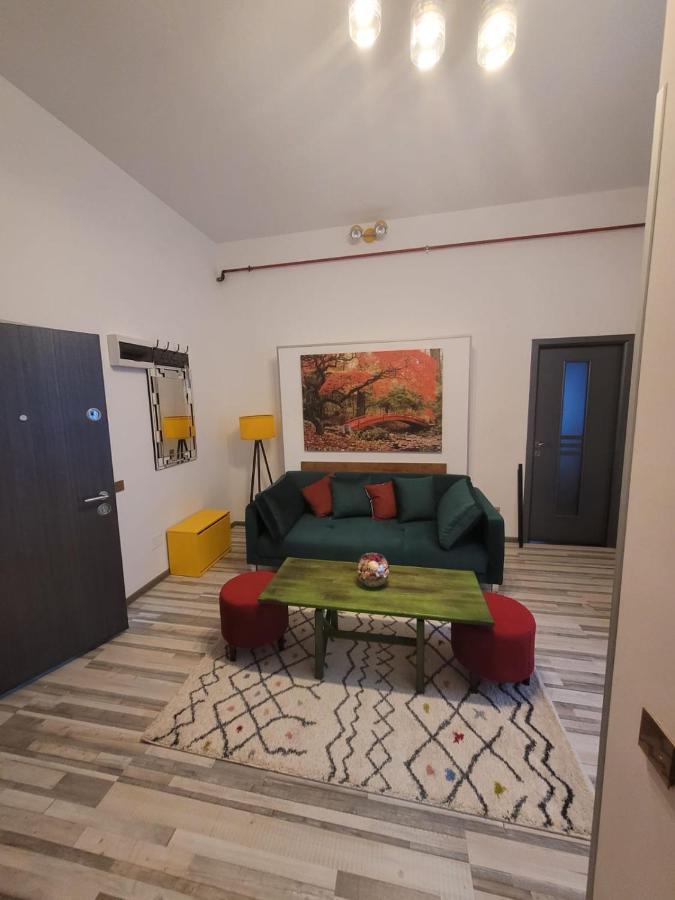 City Home Bukares Bagian luar foto