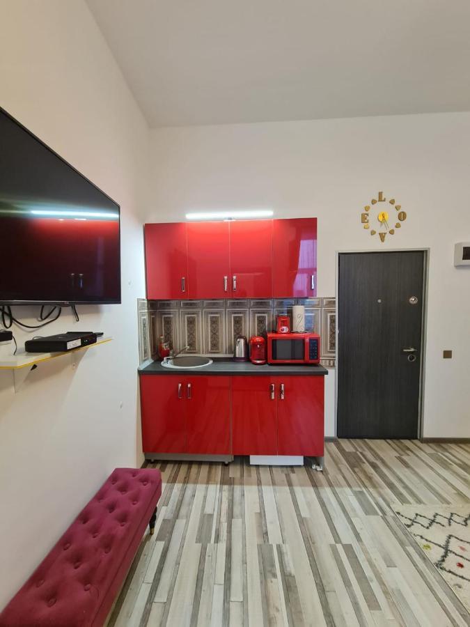 City Home Bukares Bagian luar foto