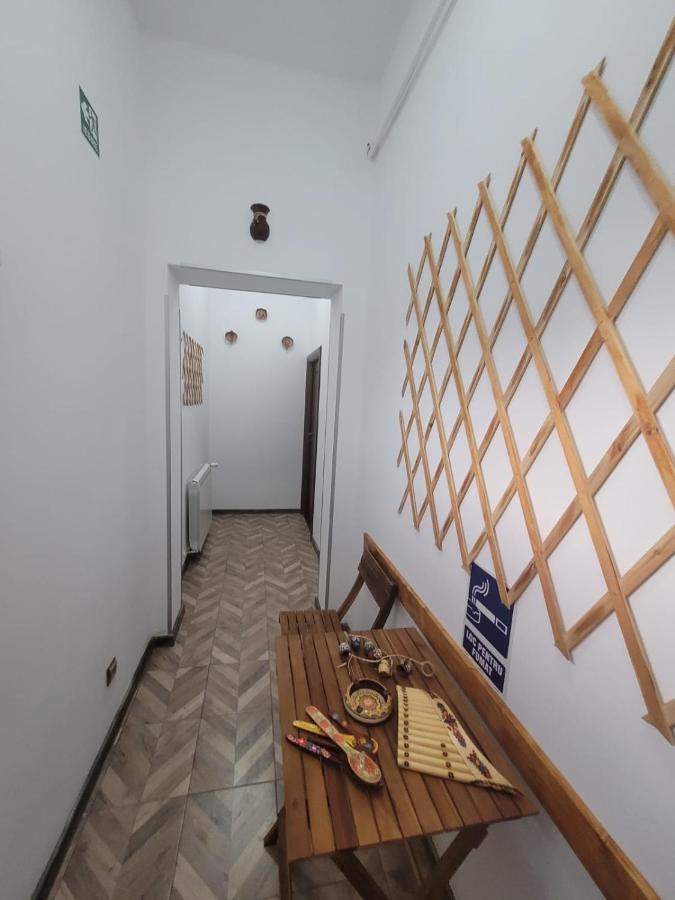 City Home Bukares Bagian luar foto