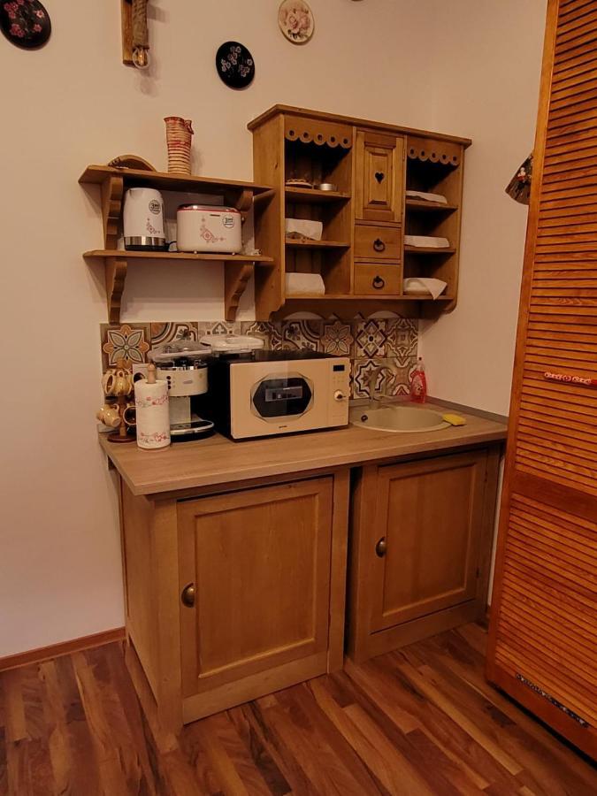 City Home Bukares Bagian luar foto
