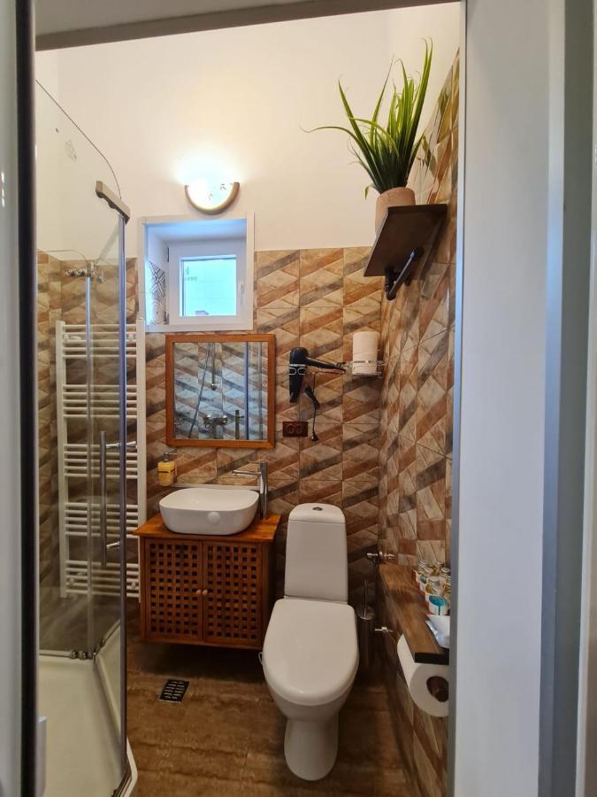 City Home Bukares Bagian luar foto