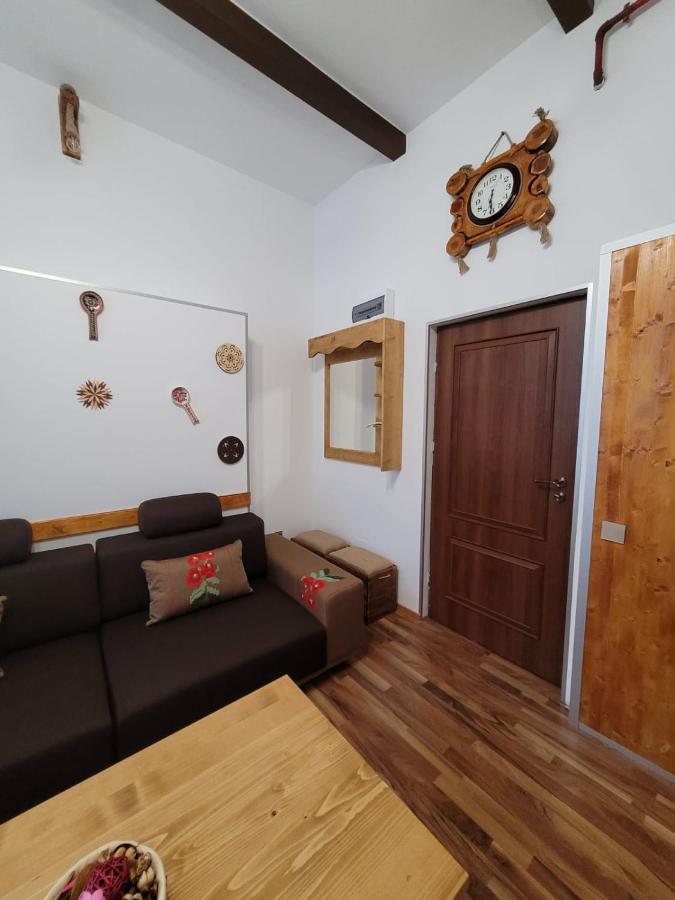 City Home Bukares Bagian luar foto